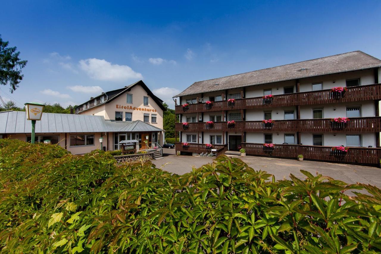 Appartementhaus Eifeladventures Berlingen Luaran gambar