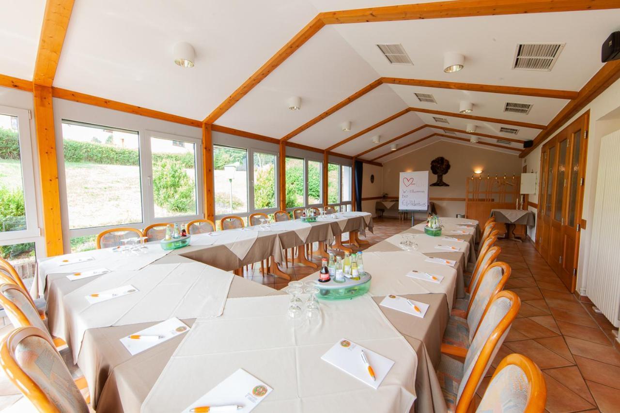 Appartementhaus Eifeladventures Berlingen Luaran gambar
